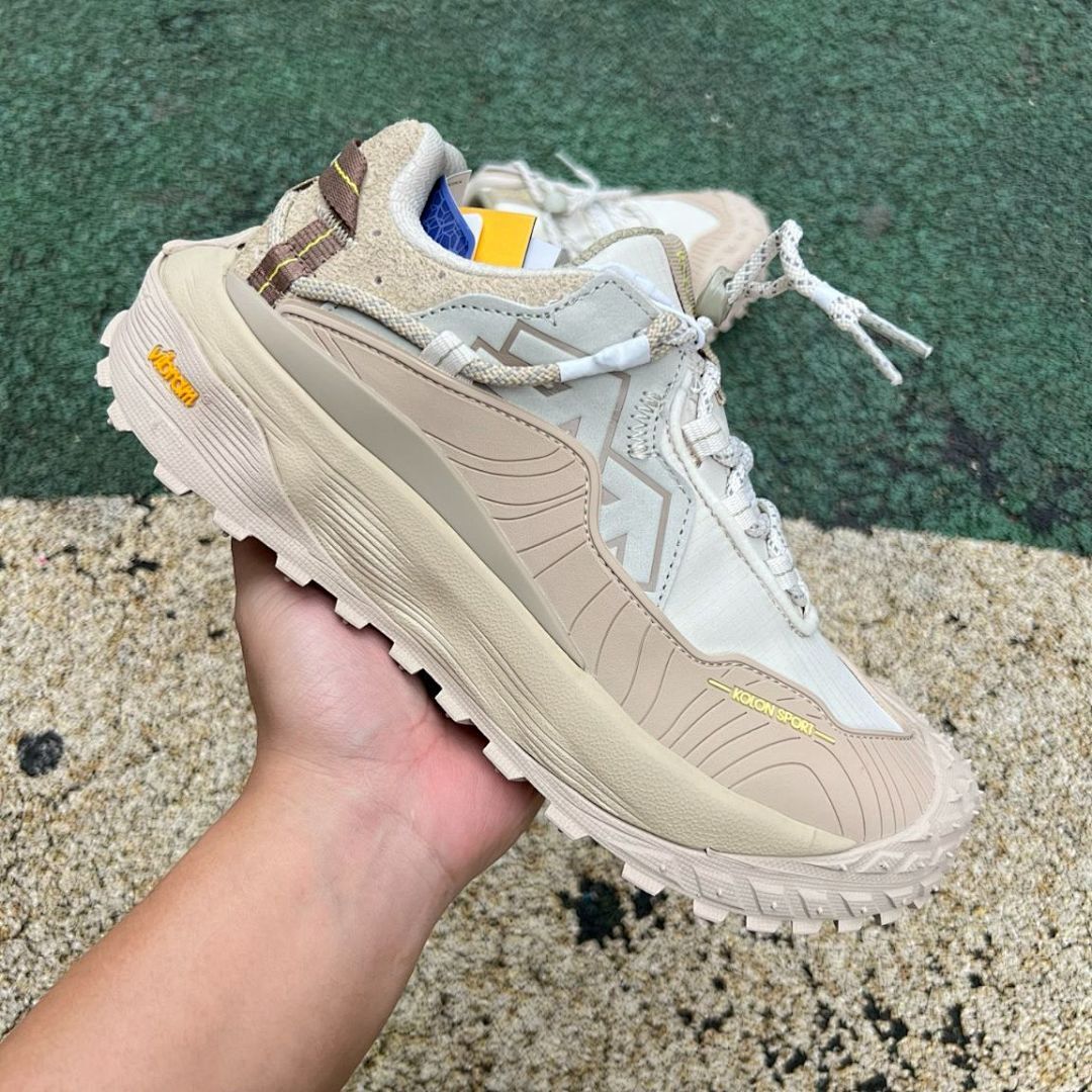 KOLON SPORT Trail Walker Shoes Beige