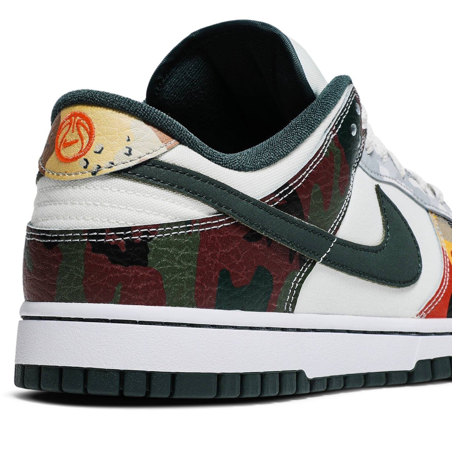 Nike Dunk Low SE Multi-Camo DH0957-100