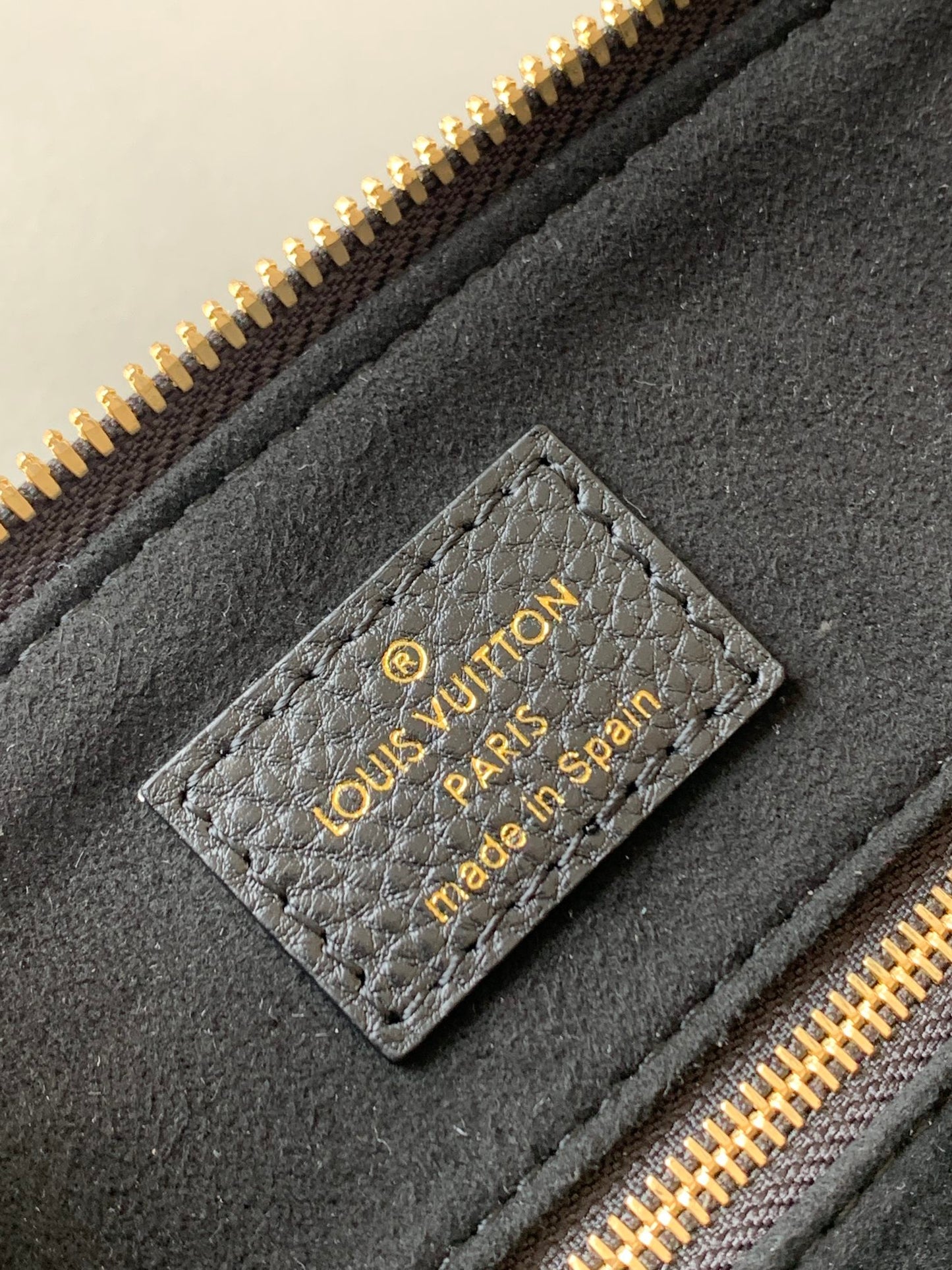 Louis Vuitton Speedy Bandoulière 25 Monogram Empreinte Leather Bag