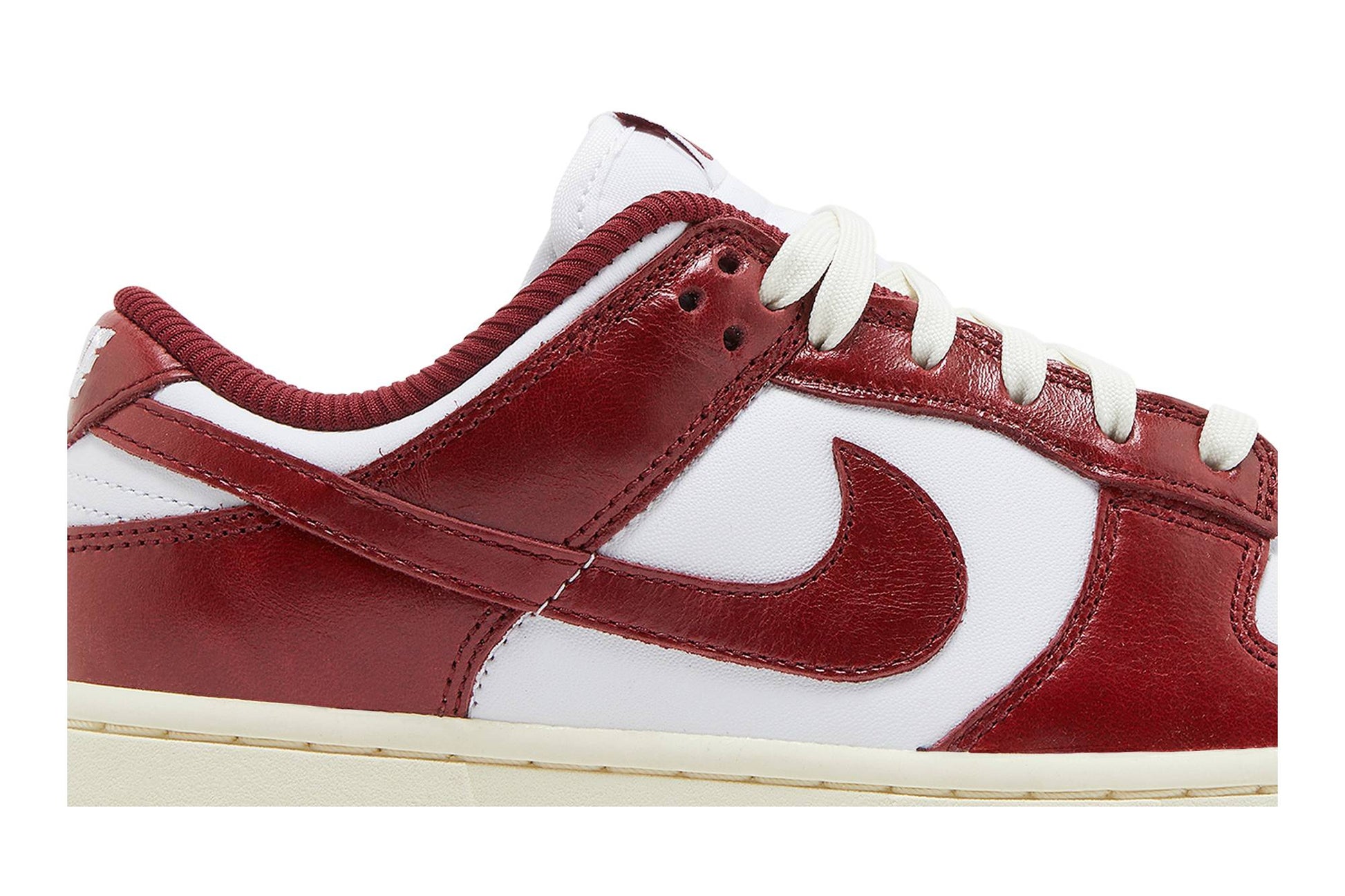 ( Women ) Nike Dunk Low PRM Team Red FJ4555-100