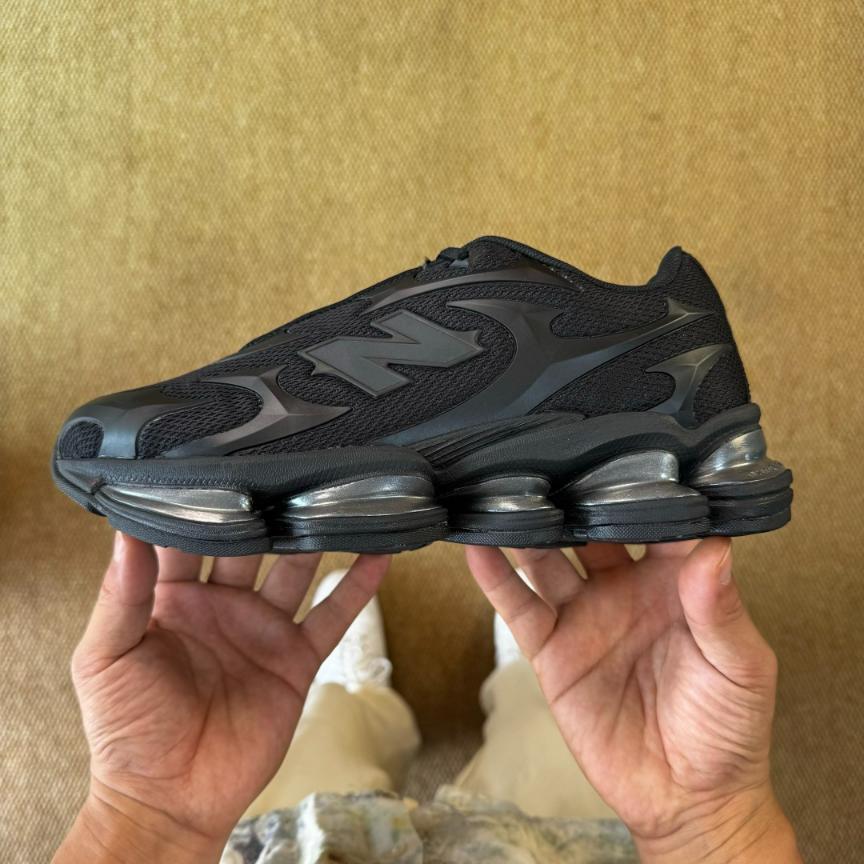 New Balance ABZORB 2000 "Triple Black"