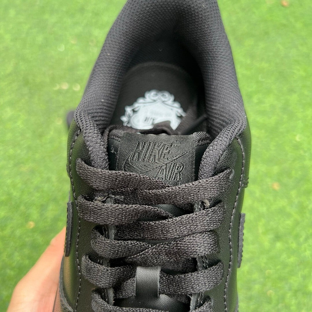 Nike Air Force 1 Low '07 Triple Black CW2288-001