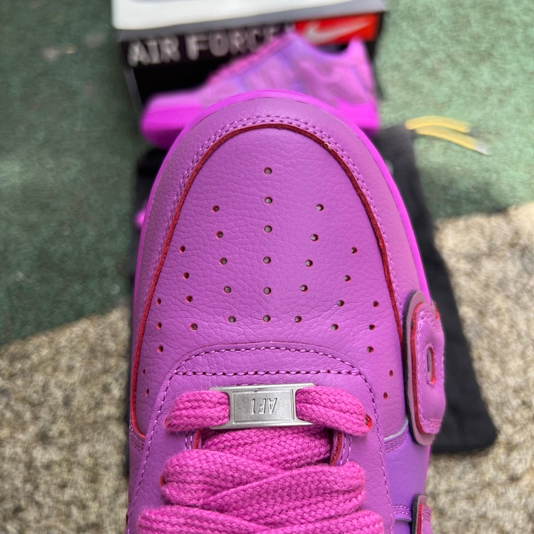 Supreme x Nike Air Force 1 Low Shocking Pink CU9225-600