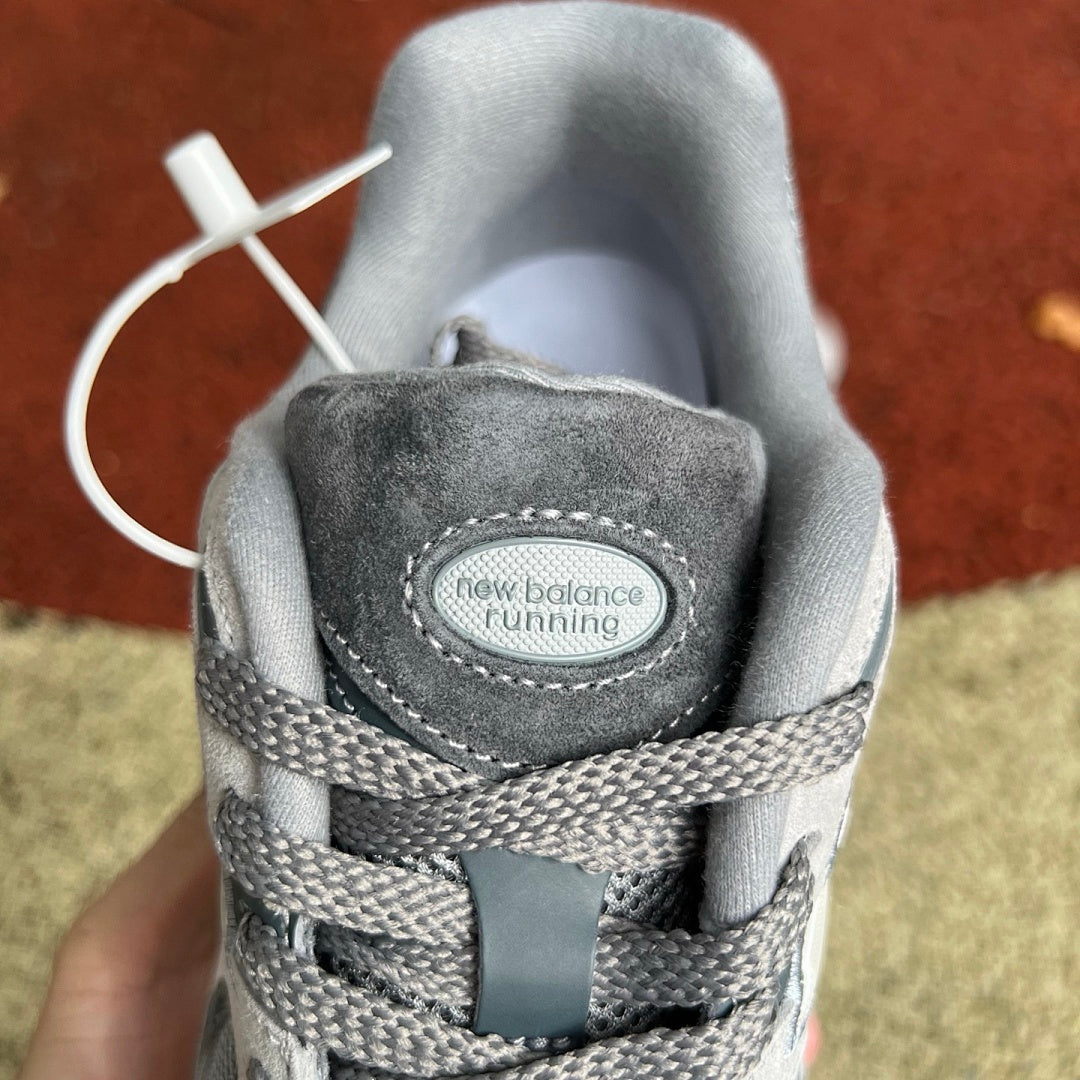 New Balance 2002R Castlerock Grey M2002RCD