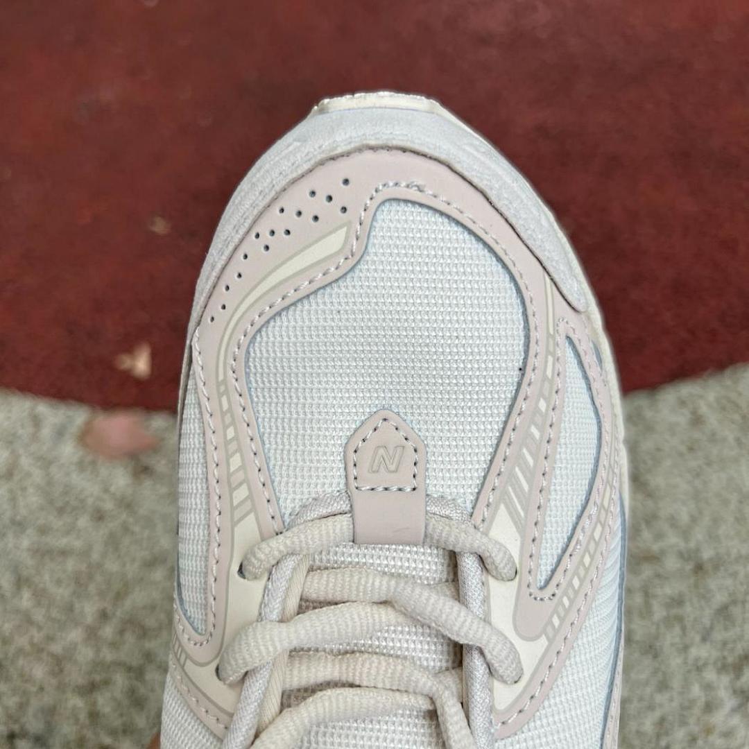 New Balance 1906R Angora M1906RA