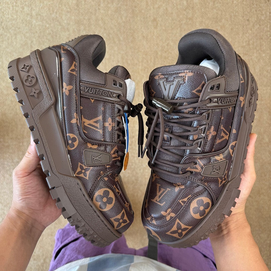 Louis Vuitton LV Trainer Sneaker Monogram Canvas Brown 1A8Z5U