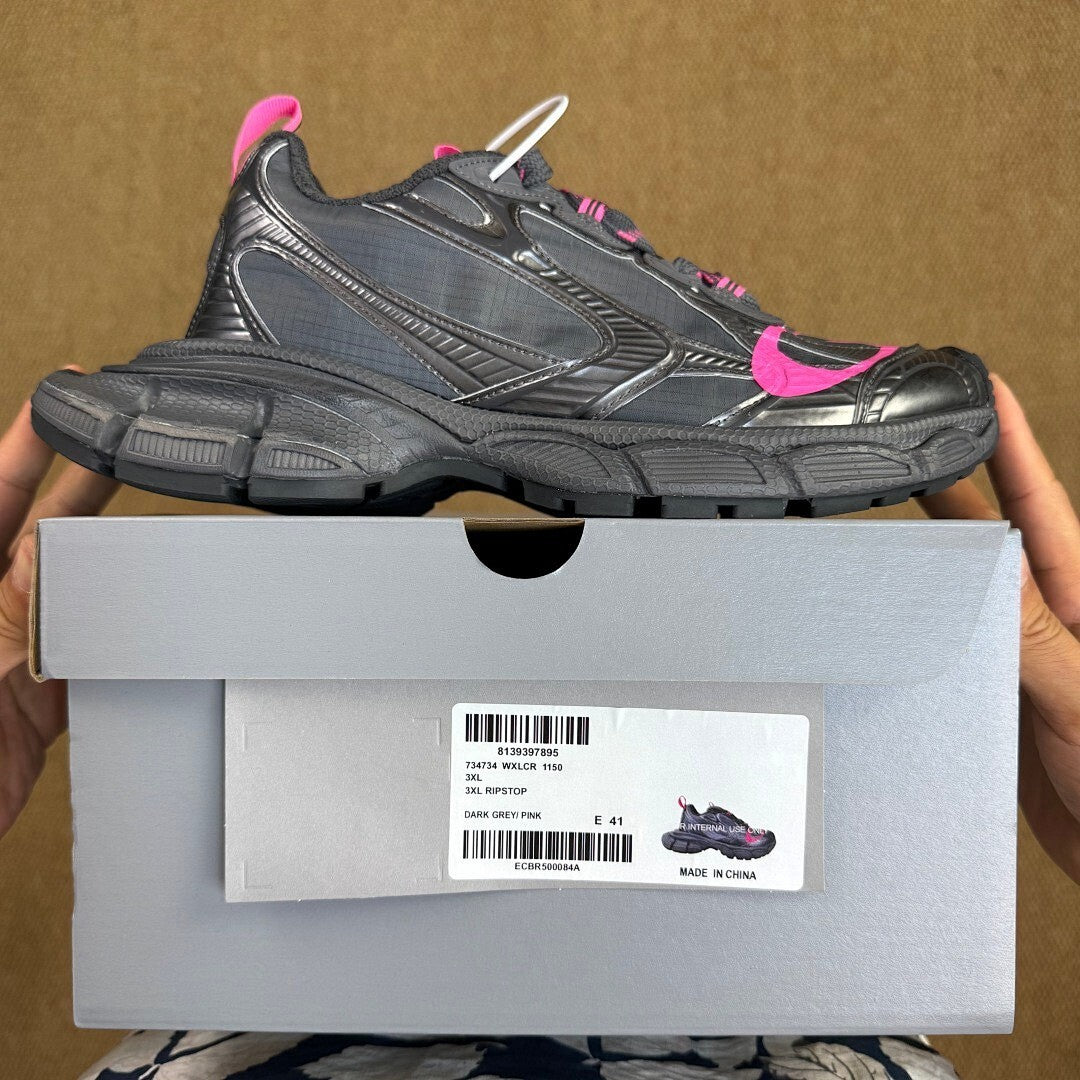 Balenciaga Runner Sneaker Anthracite Metallic Silver Hot Pink