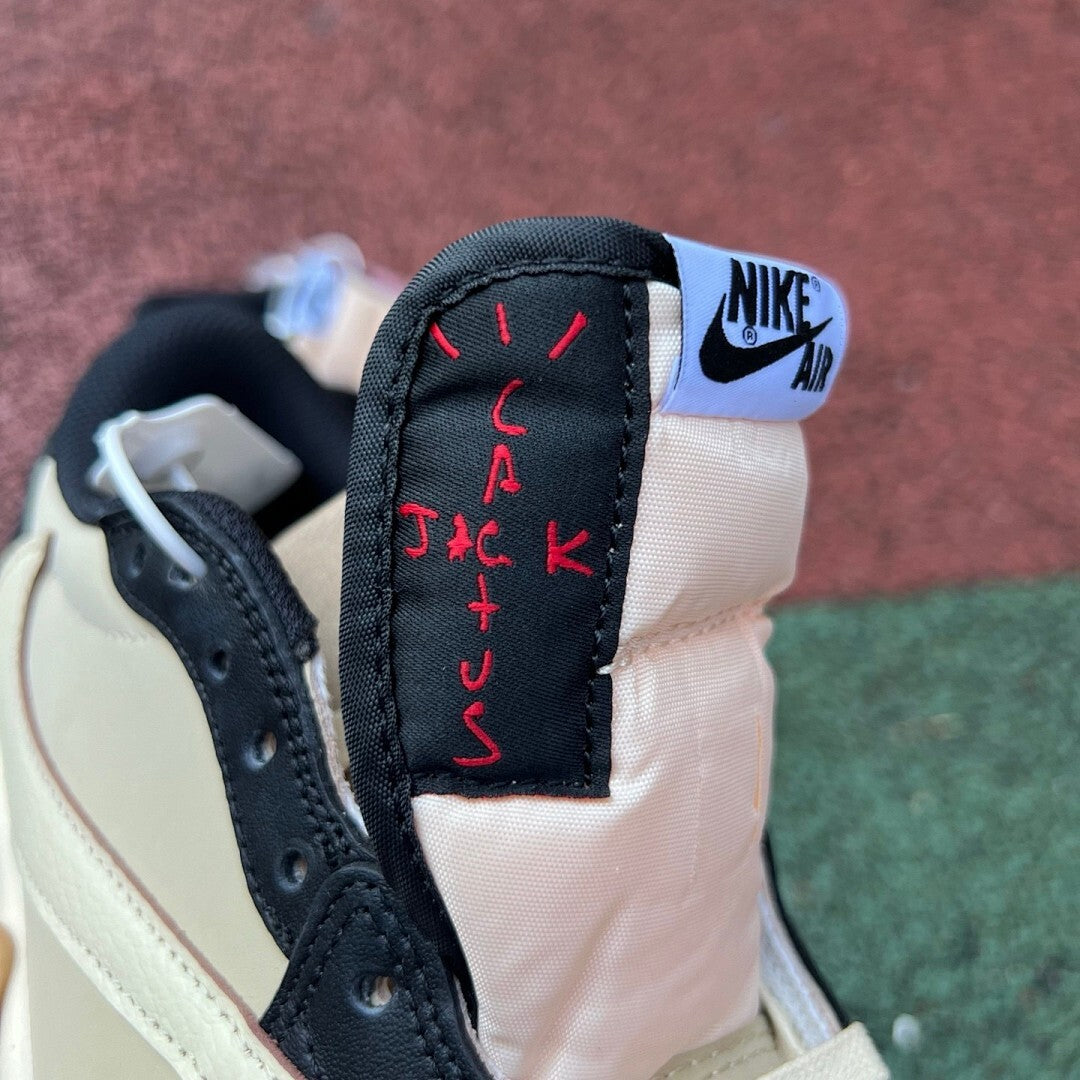 Travis Scott x Air Jordan 1 Low OG "Reverse Mocha" DM7866-162