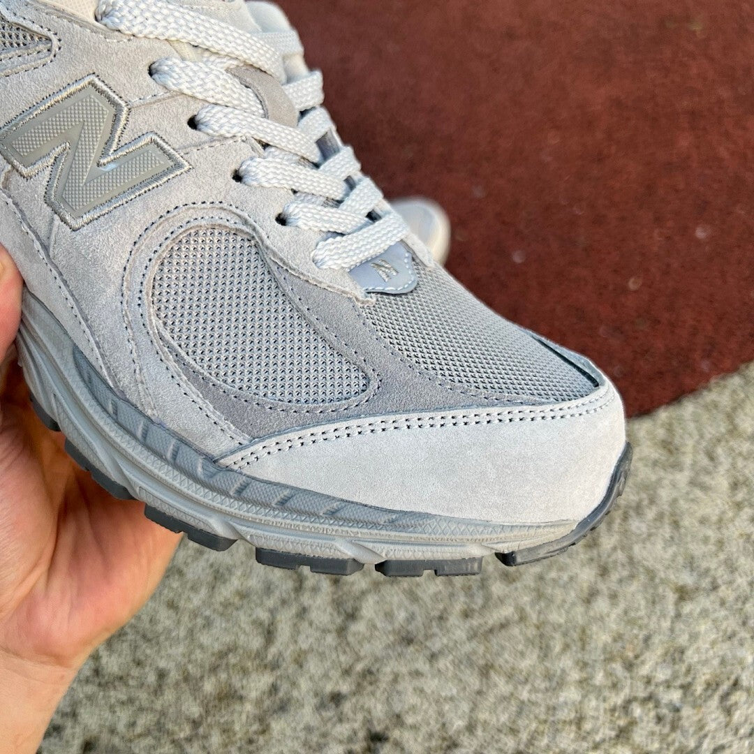 New Balance 2002R Rain Cloud M2002RCD