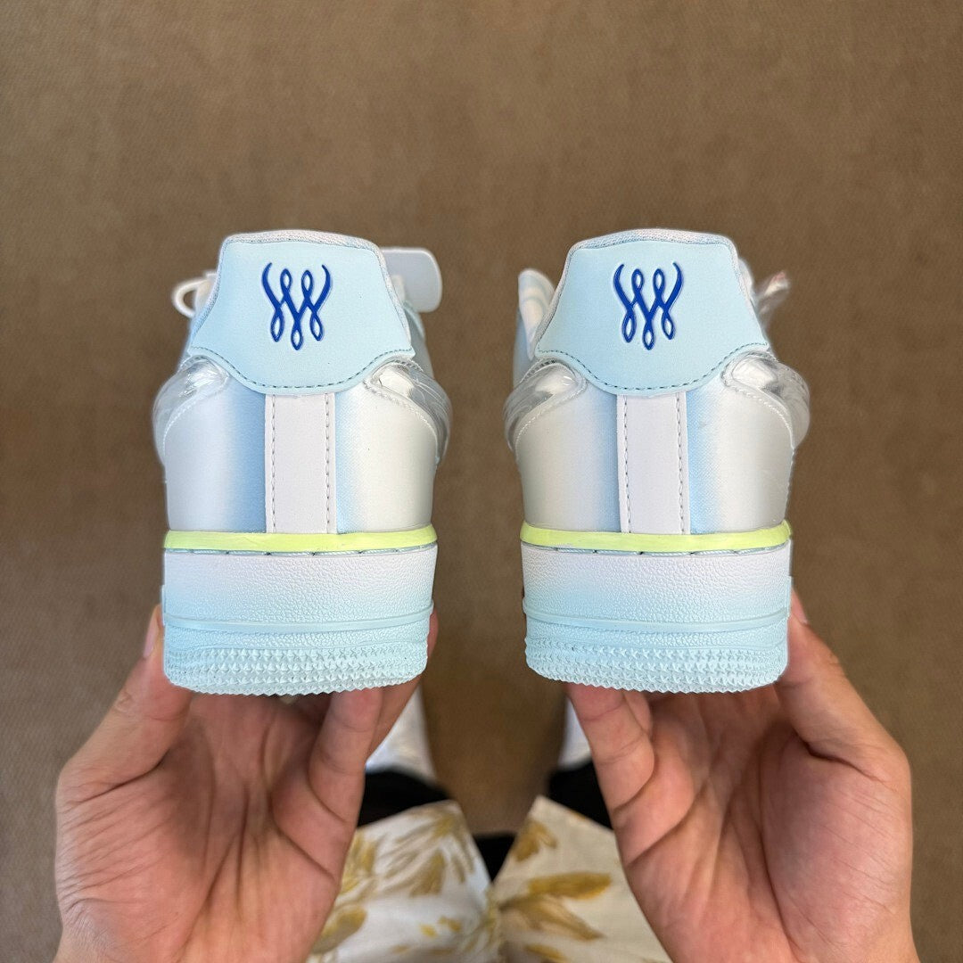 Nike Air Force 1 '07 SE Glacier Ice Barely Volt CV1724-400