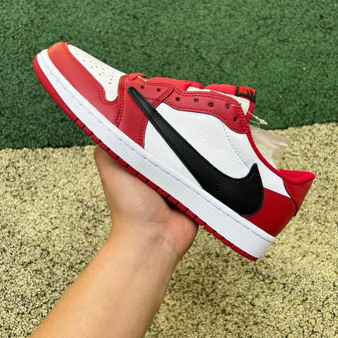 Nike Air Jordan 1 Low Travis Scott Chicago