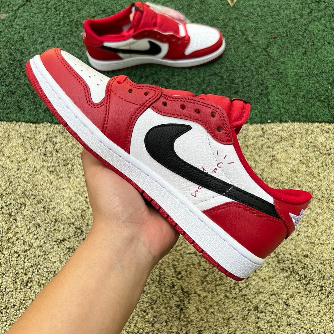 Nike Air Jordan 1 Low Travis Scott Chicago