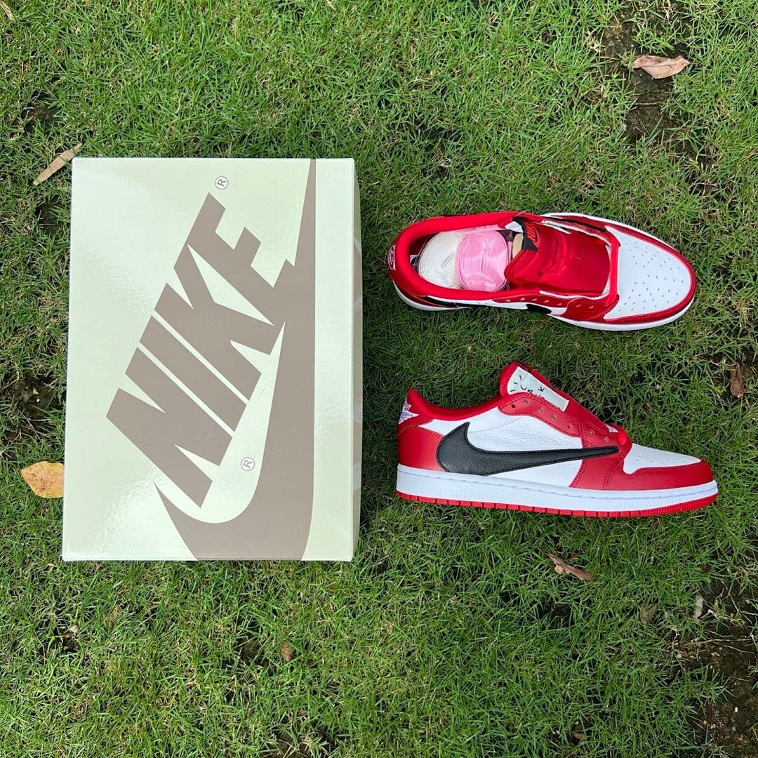 Air Jordan 1 Low White Black Varsity Red 553558-118