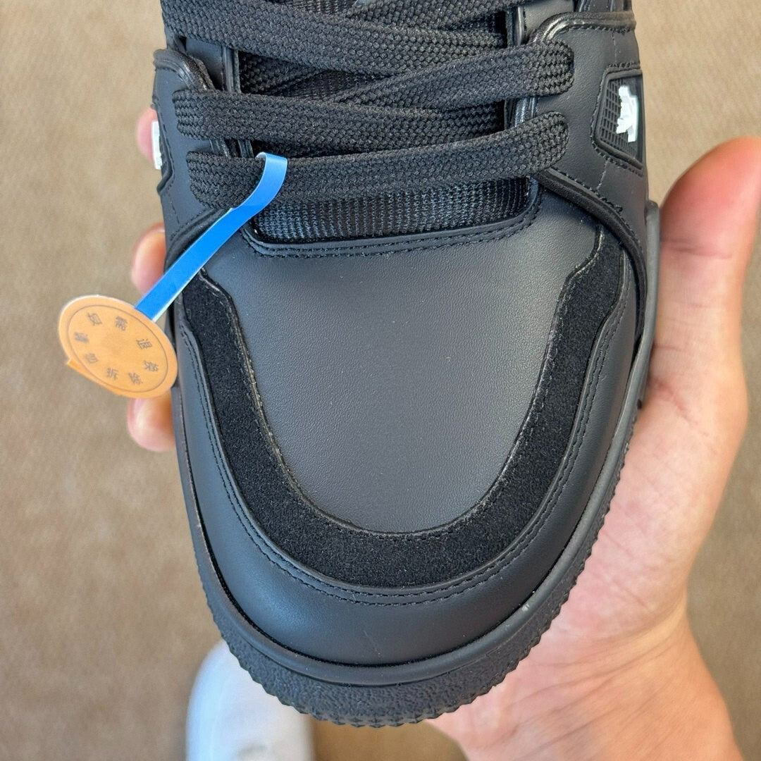 Louis Vuitton LV Trainer Sneaker 1A9FGN Black