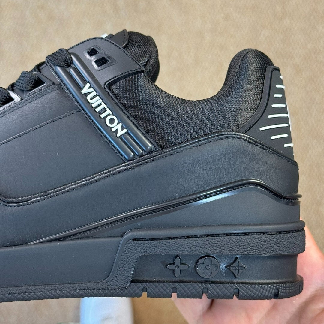 Louis Vuitton LV Trainer Sneaker 1A9FGN Black
