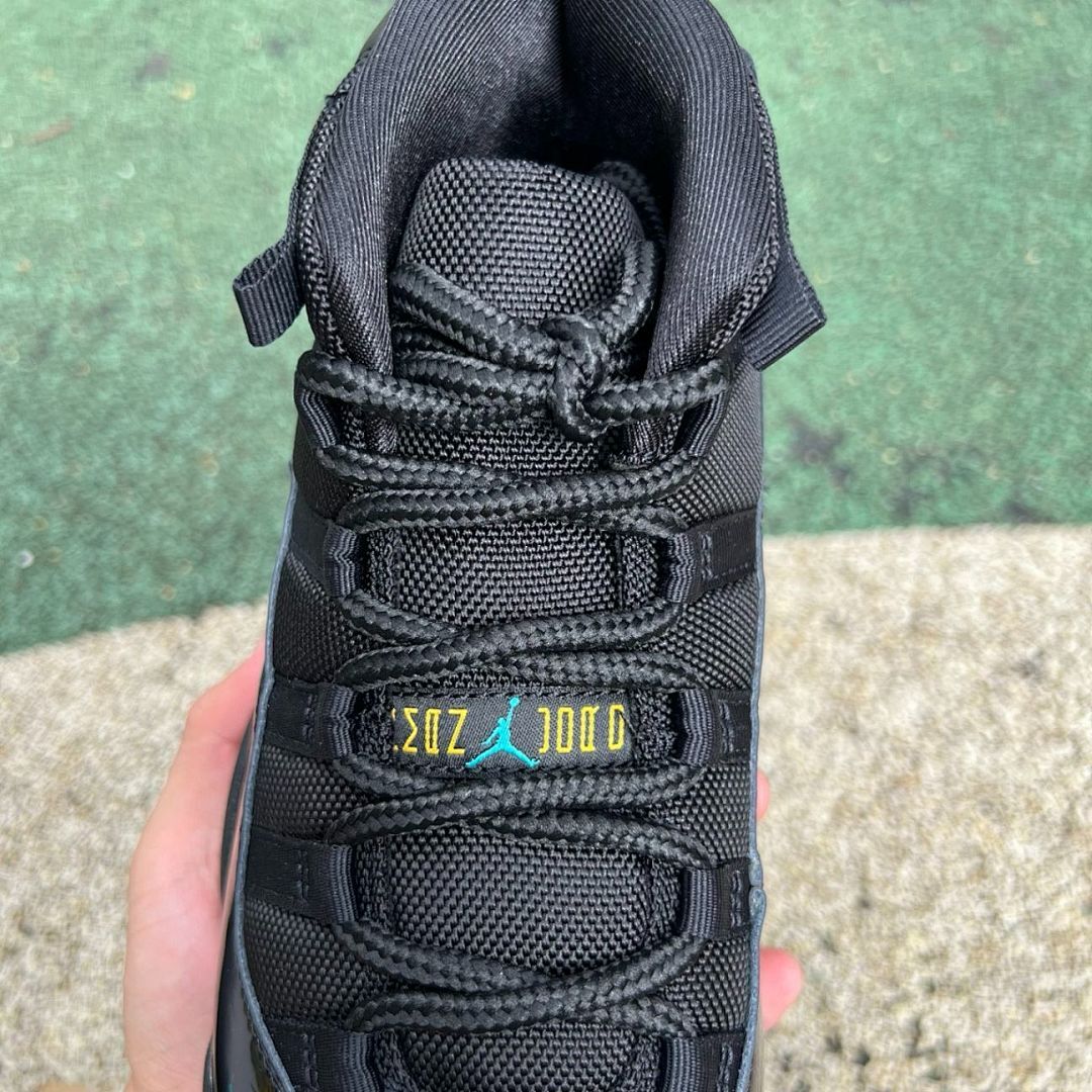 Air Jordan 11 Cap and Gown 378037-005
