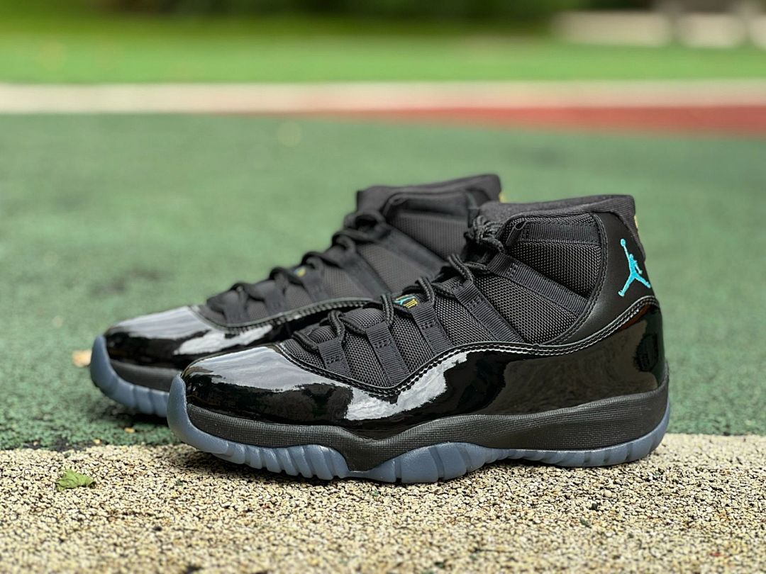 Air Jordan 11 Cap and Gown 378037-005