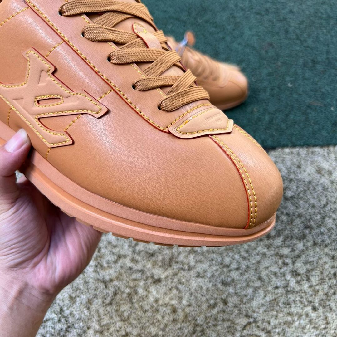 Louis Vuitton LV Runner Tatic Sneaker