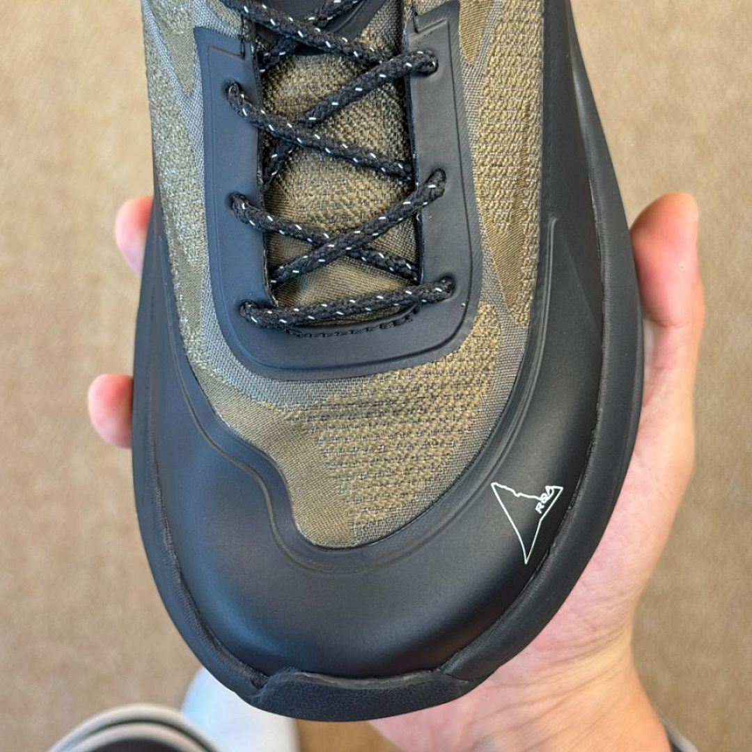 Cannot identify product from image
