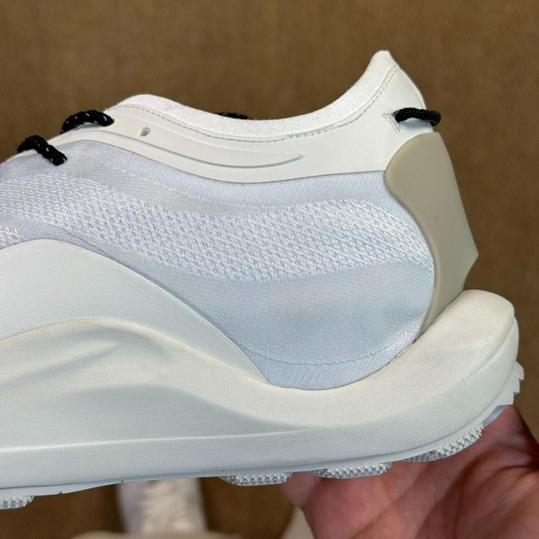 Satisfy Space-O Trail Shoes Bone