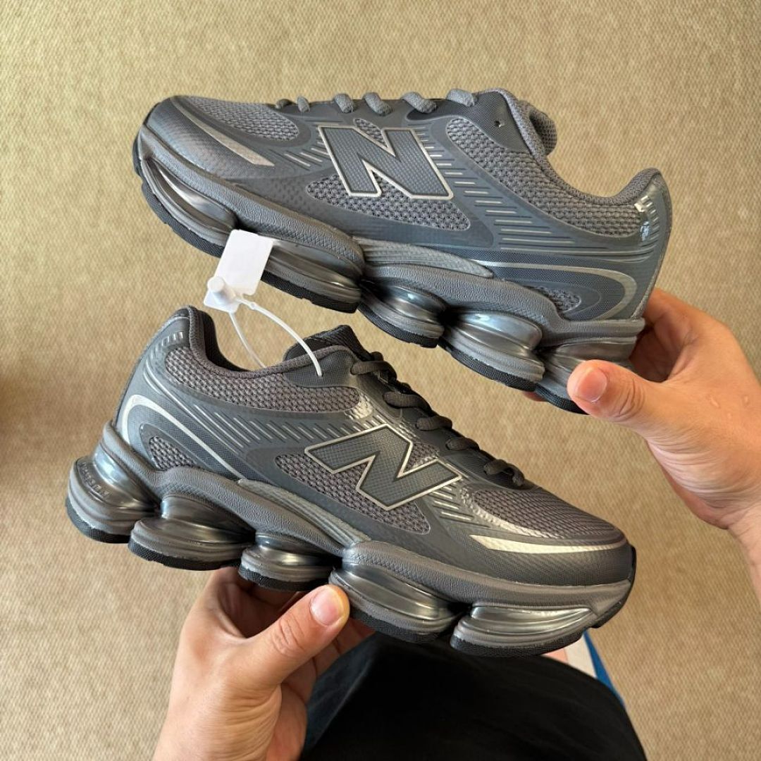 New Balance 1906R Shox Grey