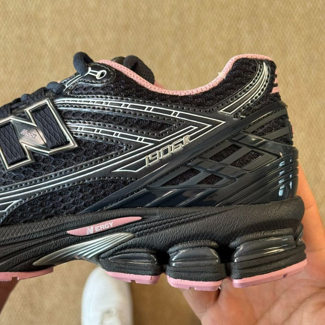 New Balance 1906R M1906RCA Black Pink