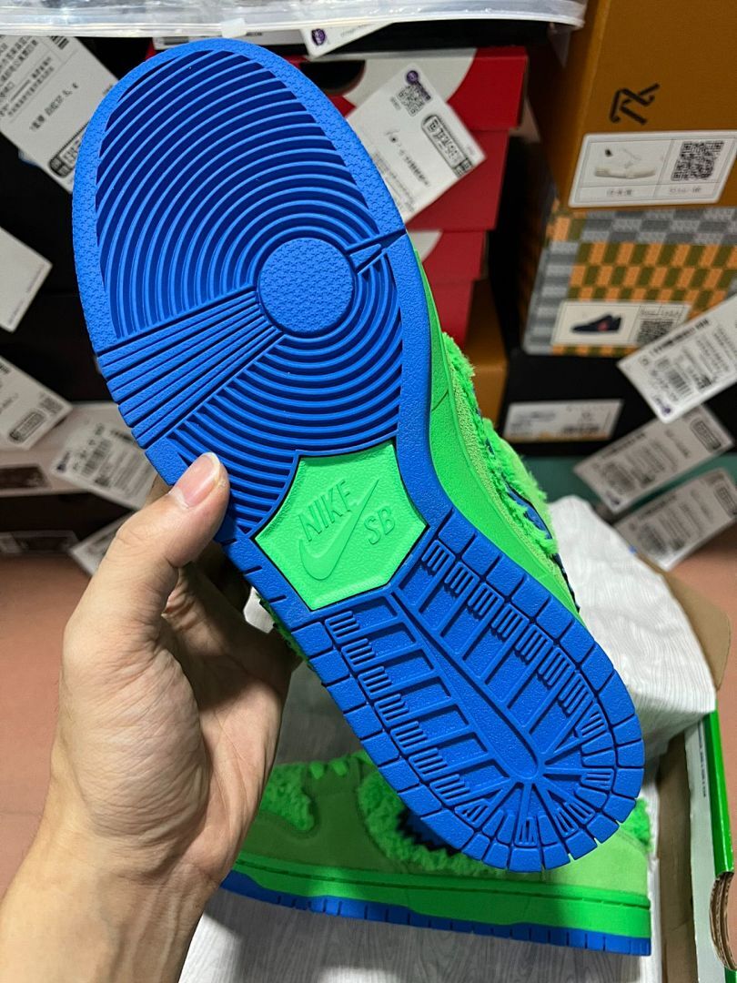 Nike SB Dunk Low Grateful Dead Bears Green CJ5378-300