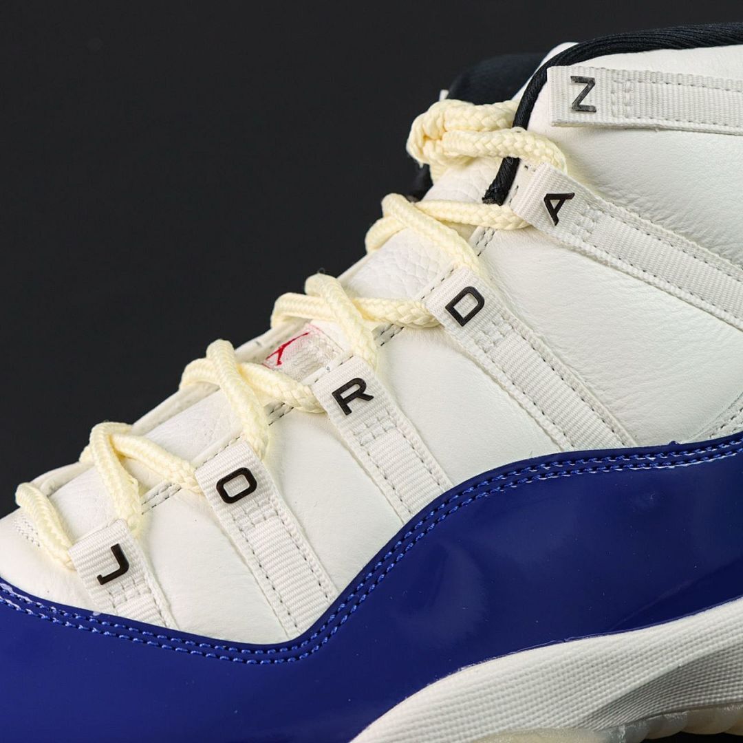 Air Jordan 11 Retro Royal Blue