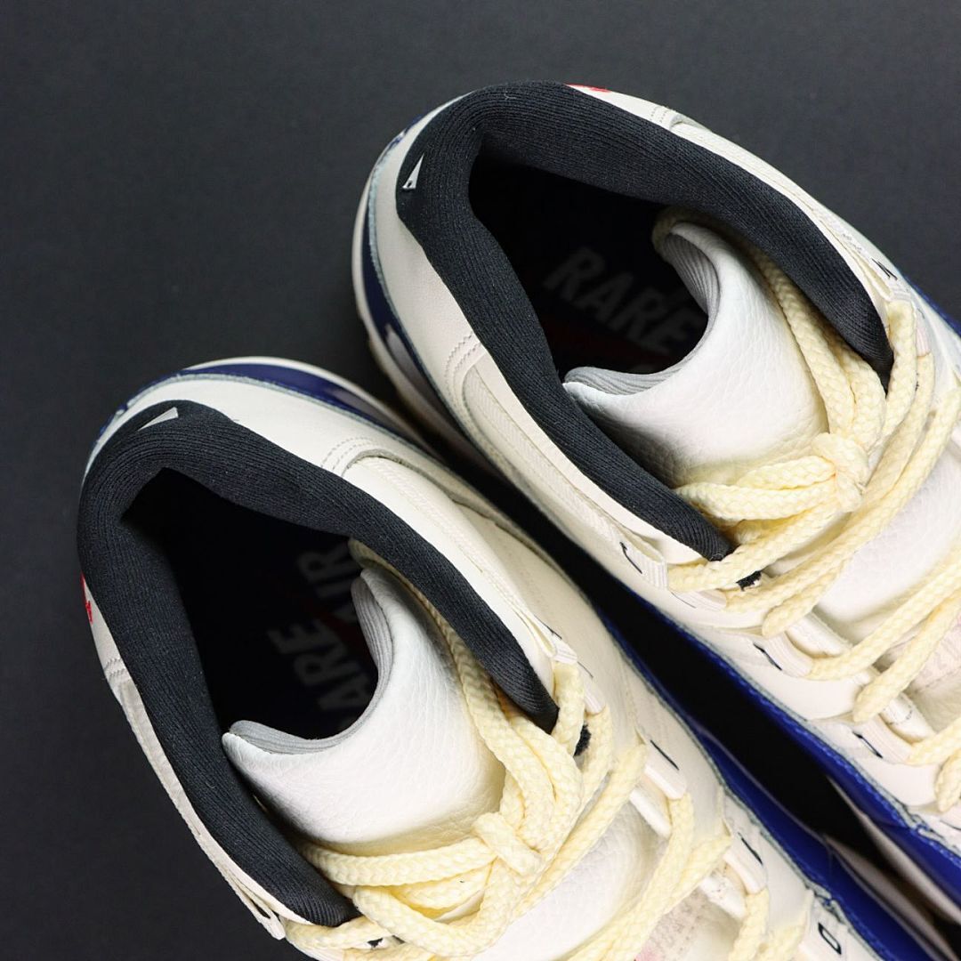 Air Jordan 11 Retro Royal Blue