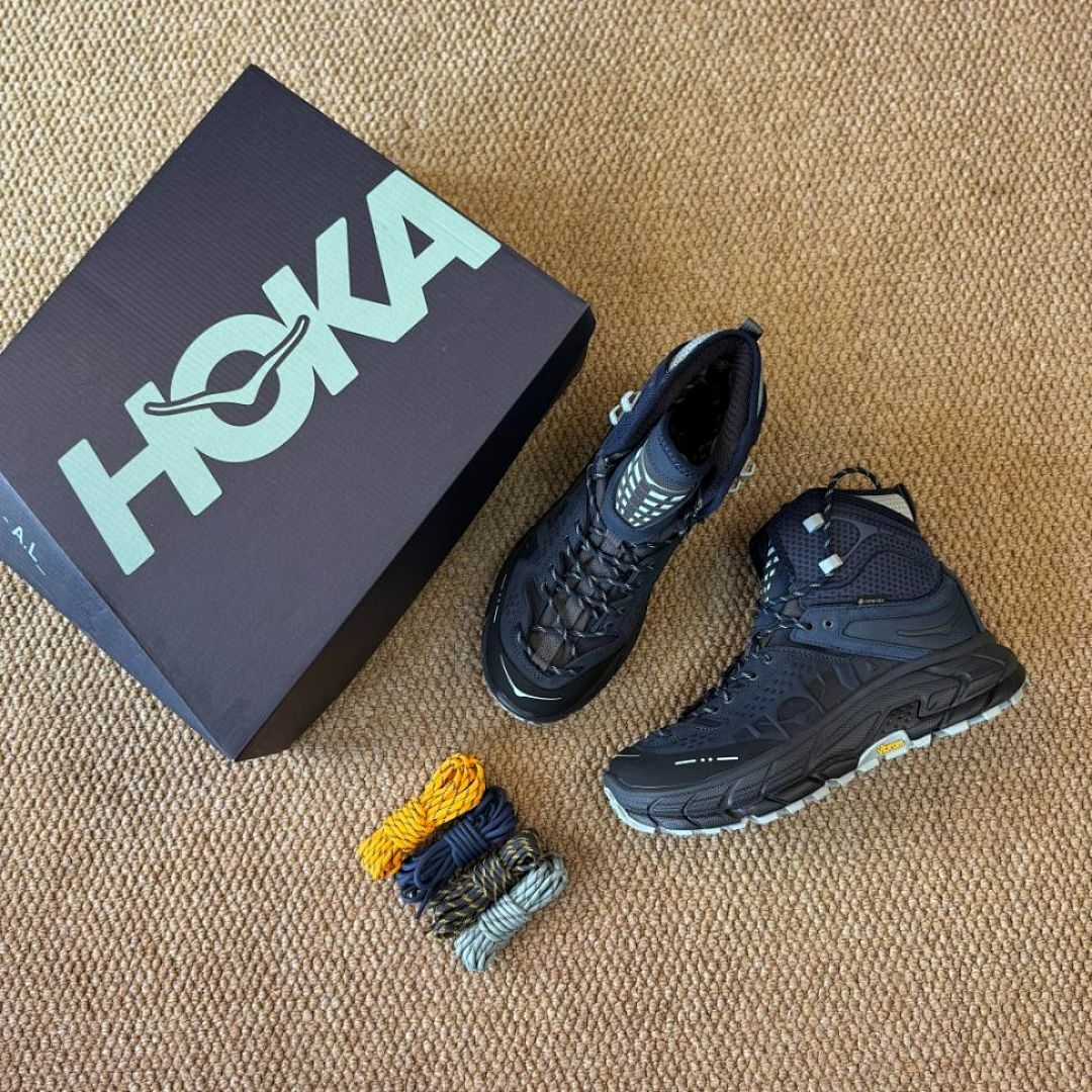 Hoka Kaha 2 GTX Mid Hiking Boots Outer Space Shifting Sand