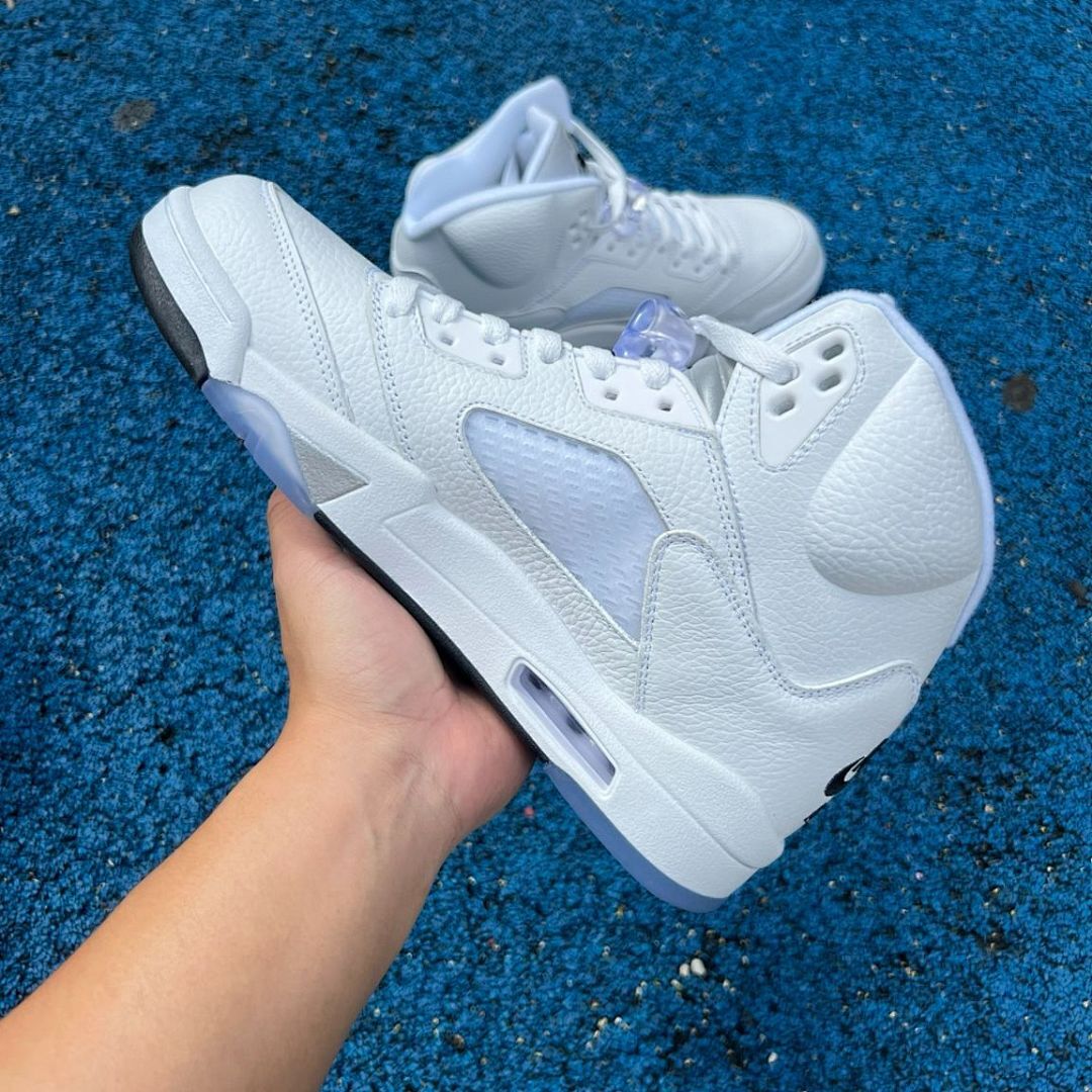 Air Jordan 5 Retro Pure Platinum 136027-130