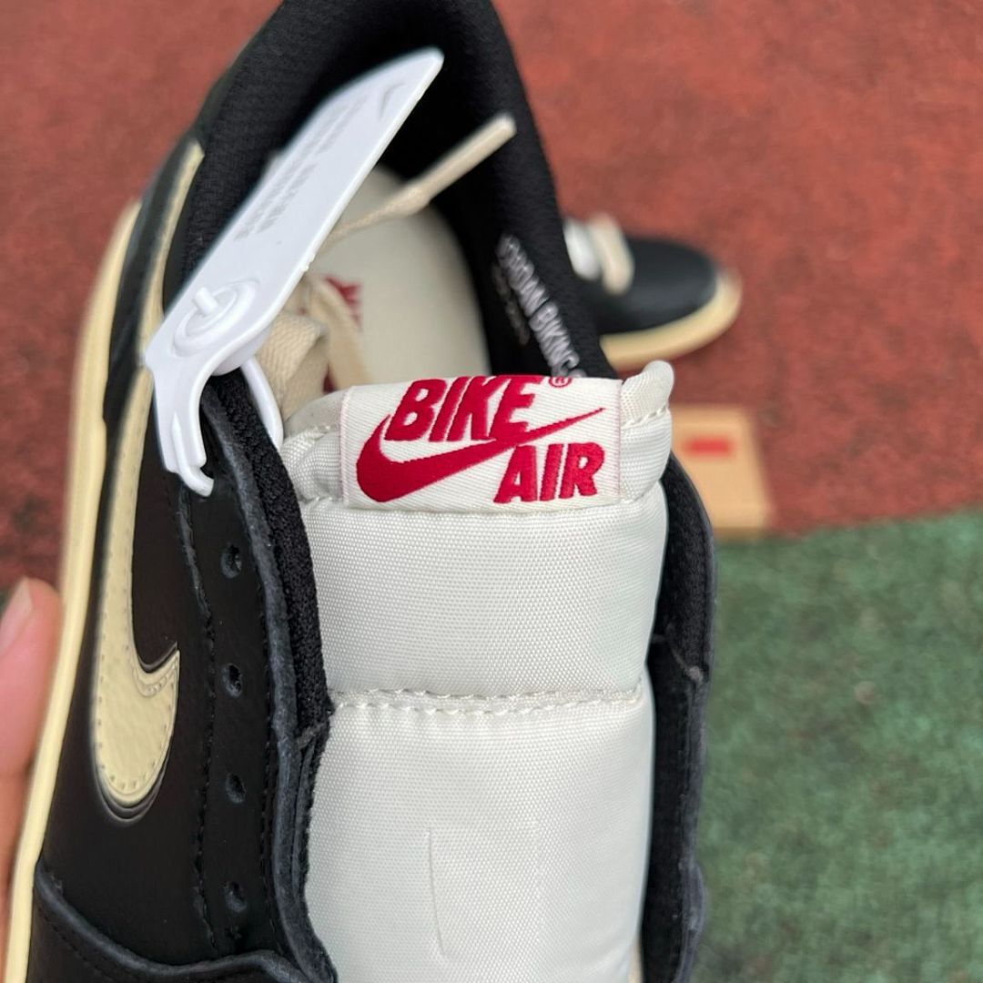 Travis Scott x Air Jordan 1 Low OG SP "Black Phantom" DM7866-001