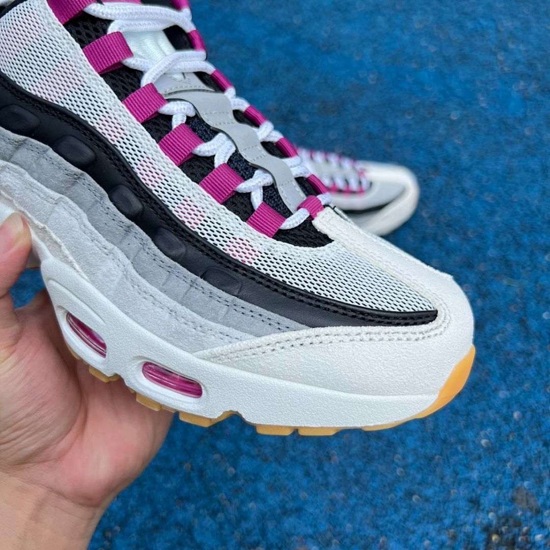 Nike Air Max 95 Summit White Picante Red Black Gum Light Brown DX8969-100