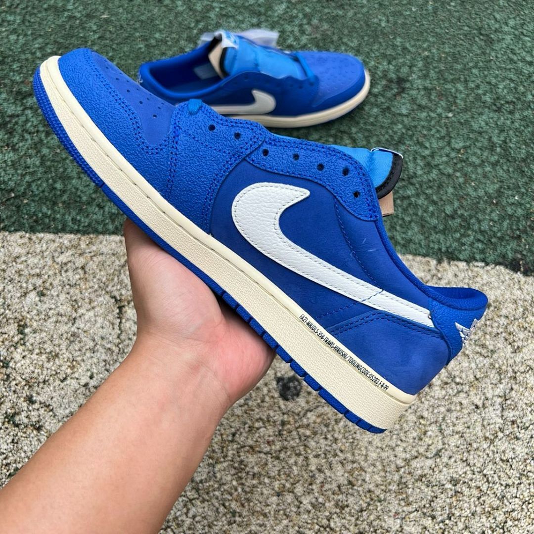 Travis Scott x fragment design x Air Jordan 1 Low OG 'Military Blue' Sample