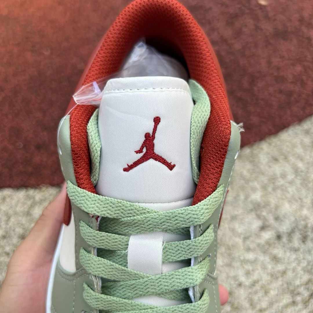 Air Jordan 1 Low SE Craft 'Light Olive' DM9652-102
