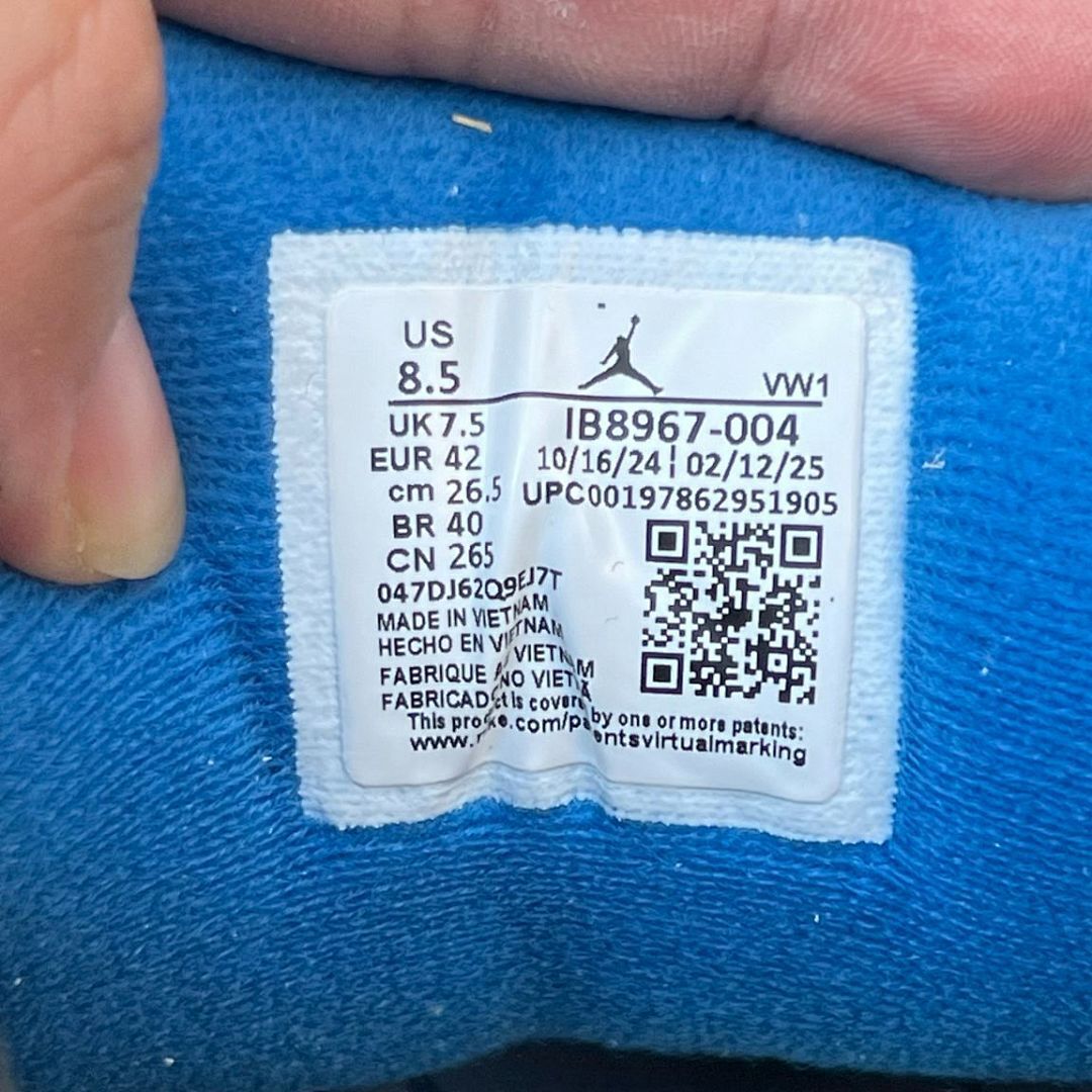 Air Jordan 3 Retro Hide N' Sneak DQ4398-015