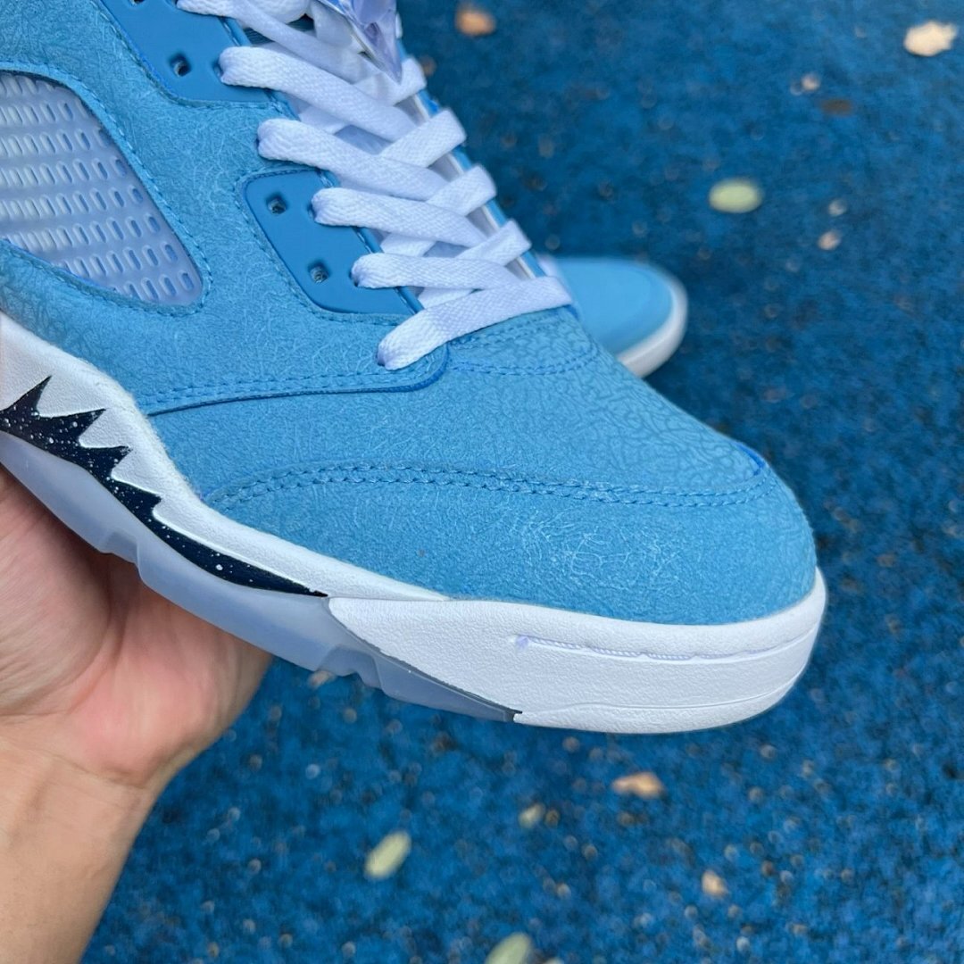 Air Jordan 5 Retro SE University Blue DV1313-401