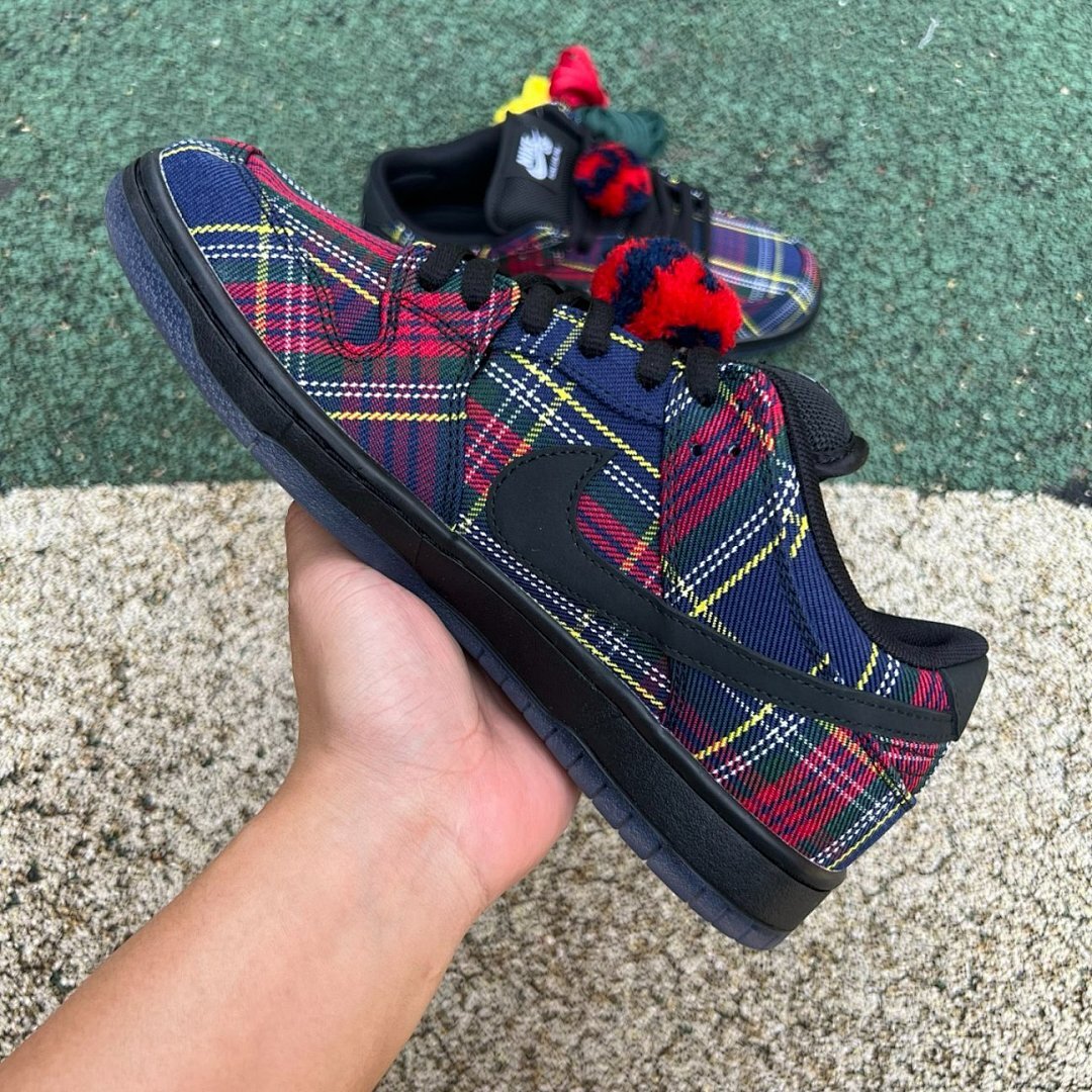 Nike SB Dunk Low Pro Multi-Color Plaid Black Sole