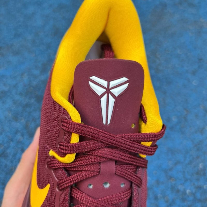 Nike Kobe 8 Team Red University Gold
