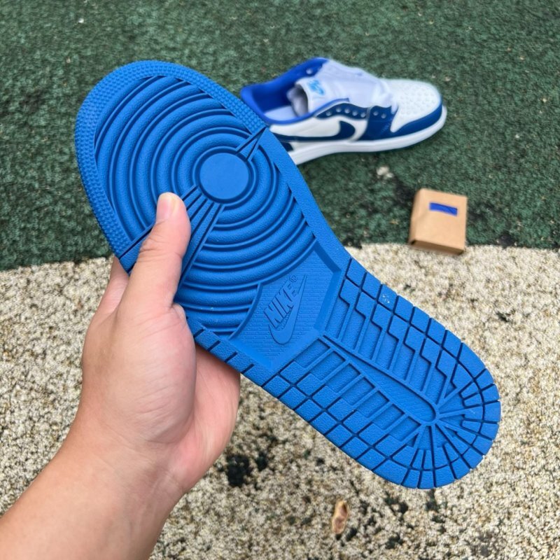 Air Jordan 1 Low Royal Blue Patent Leather
