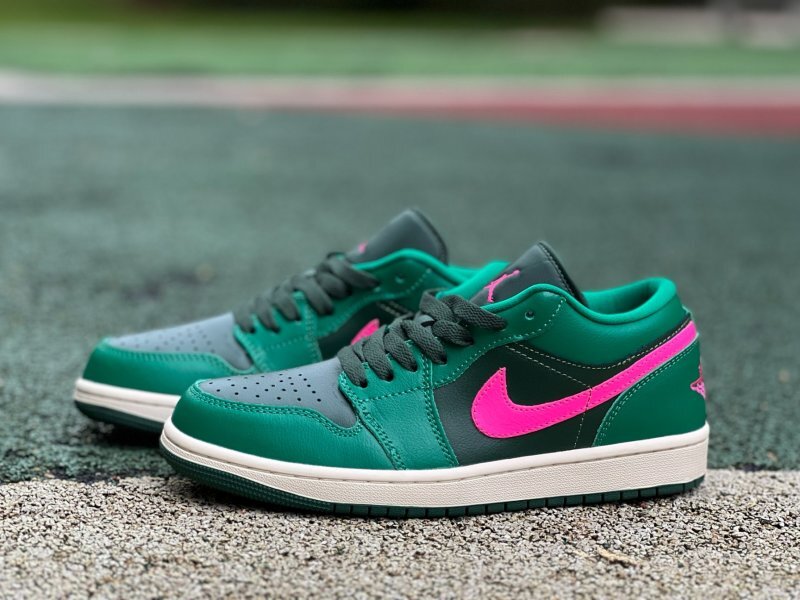 Air Jordan 1 Low Lucky Green Dark Grey Fuchsia Dream 553558-306
