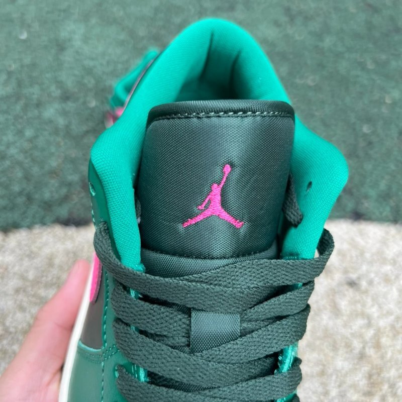 Air Jordan 1 Low Lucky Green Dark Grey Fuchsia Dream 553558-306