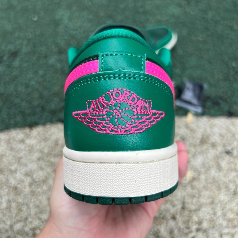 Air Jordan 1 Low Lucky Green Dark Grey Fuchsia Dream 553558-306
