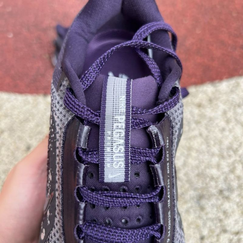 Nike Air Zoom Indigo Speckled Running Shoes with Metallic Silver Swoosh