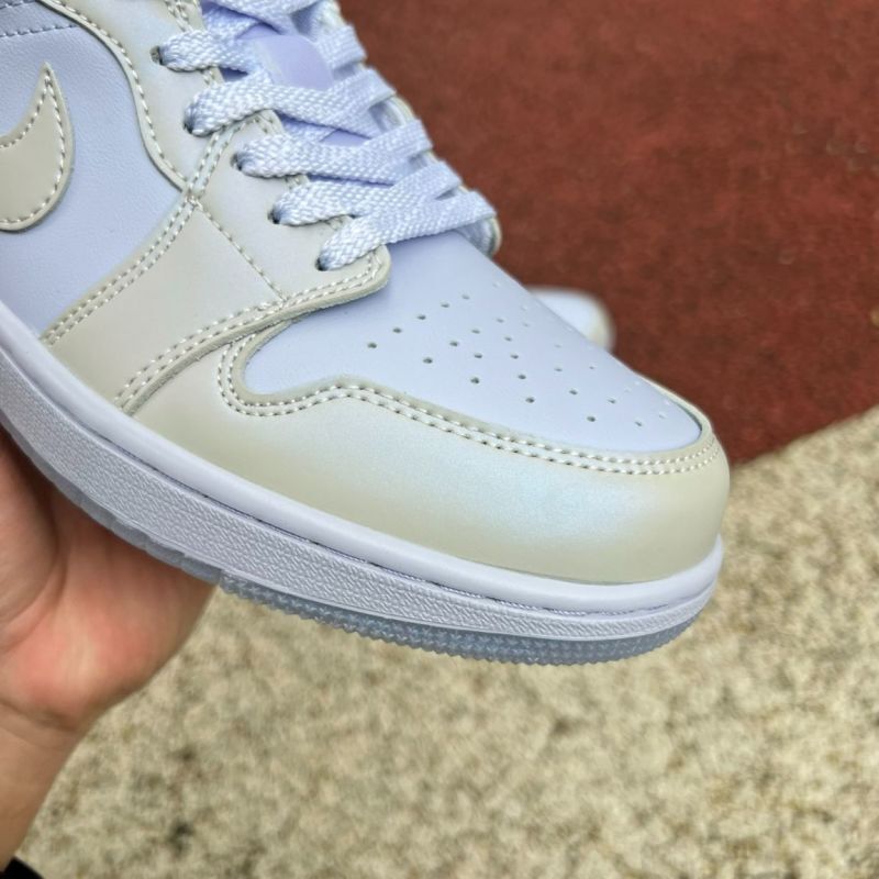Air Jordan 1 Low SE Atmosphere DV1299-500
