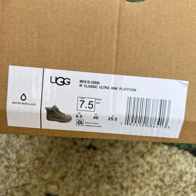 UGG Highland Hi Heritage Suede Boot Dune