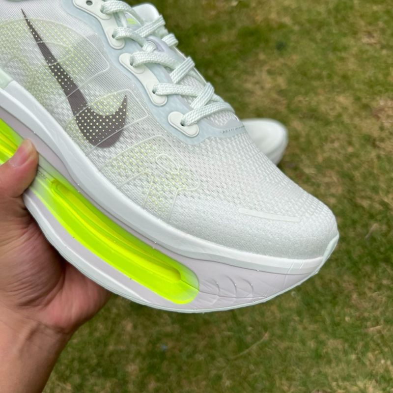 Nike Air Zoom Structure 25 Barely Green Volt DR2695-300