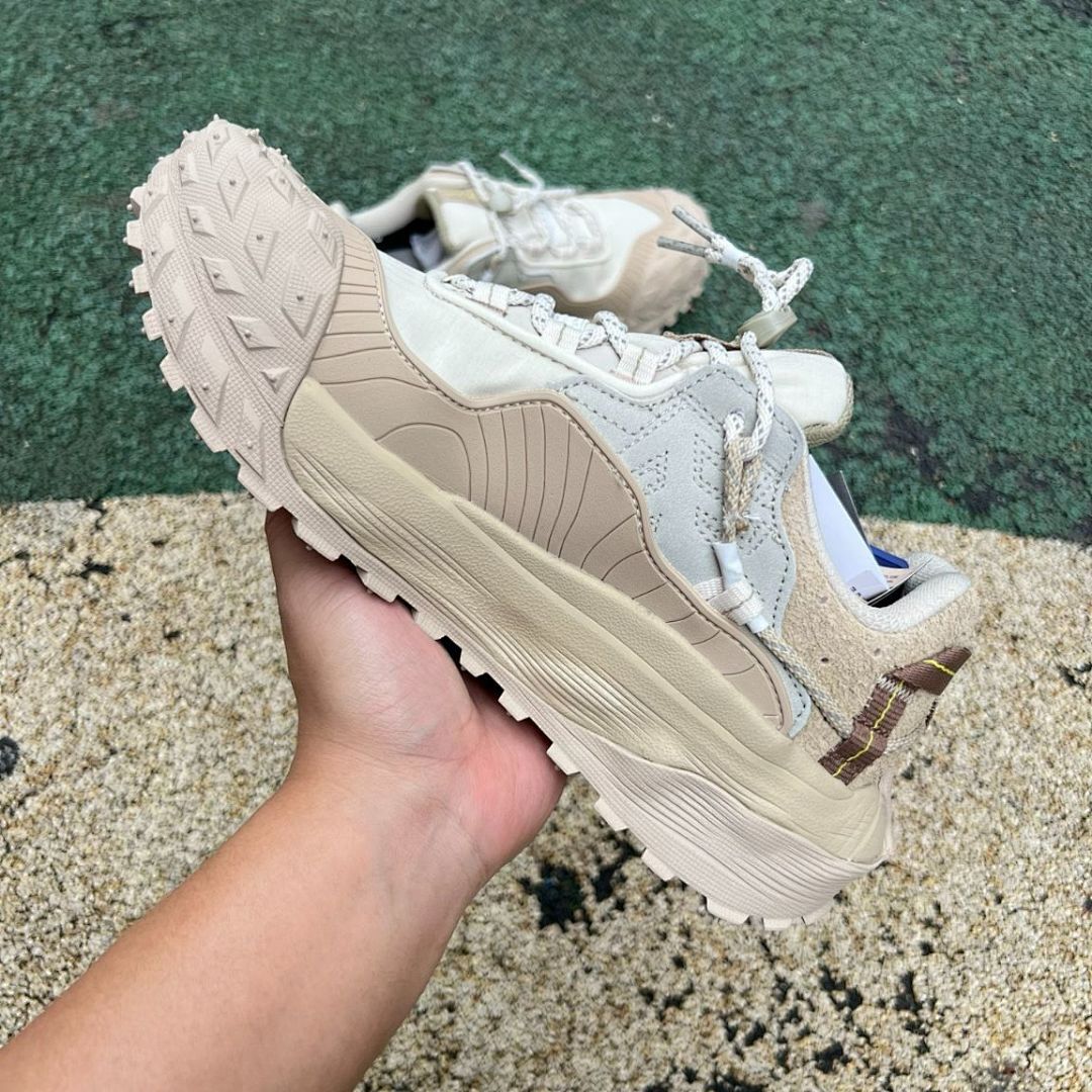 KOLON SPORT Trail Walker Shoes Beige