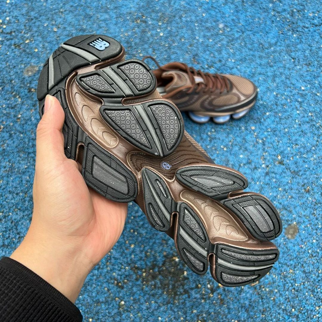 New Balance 1906R Brown Light Blue