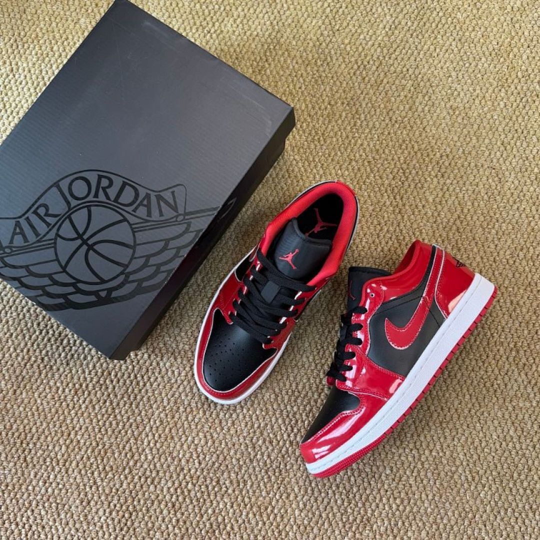 Air Jordan 1 Low SE 'Gym Red/Black-White' DV0562-600